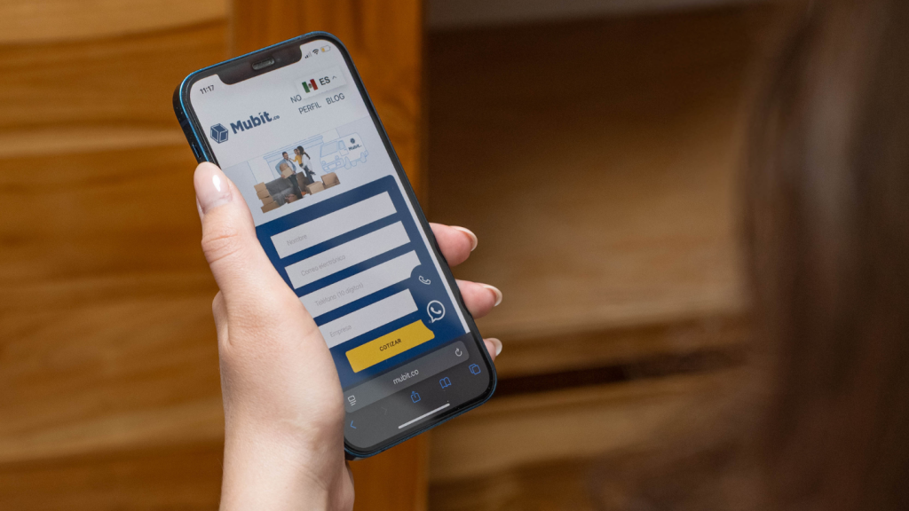 Cotiza en tu celular cómo guardar tus muebles con Mubit